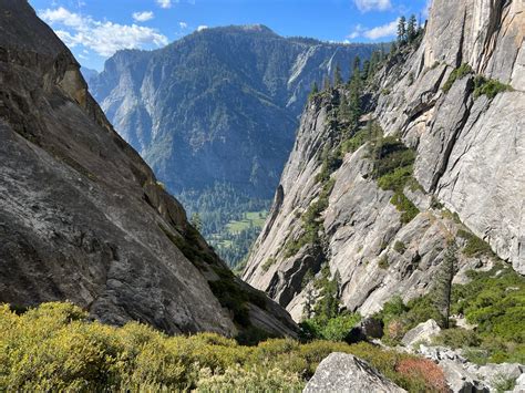 Hiking In Yosemite: The Upper Yosemite Falls Trail - Top Down Lifestyle