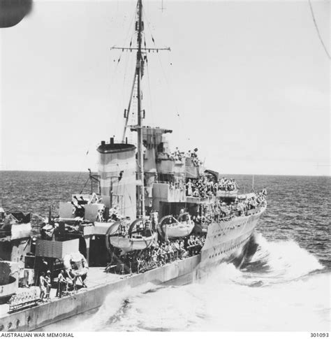 Indian Ocean 1942 03 04 Detail View Of The Iron Deck Area Of The Destroyer Hmas Nizam G38