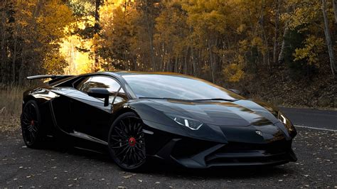 [100+] Black Lamborghini Wallpapers | Wallpapers.com