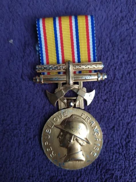 Ancienne M Daille D Honneur Des Sapeurs Pompiers Chelon Or Eur