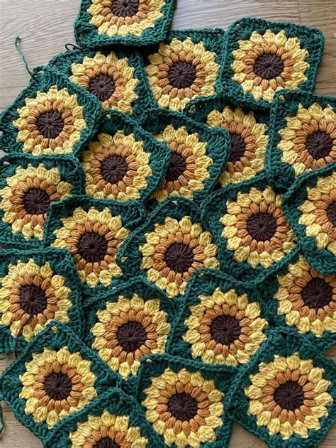 Sunflower Granny Square Crochet Pattern Step By Step English Pdf Guide