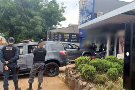 Joalheria no centro de Campo Grande é assaltada por dupla armada Folha MS