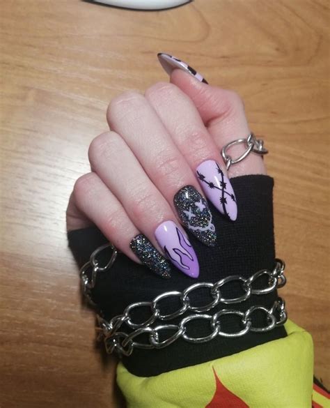 Pin By Angies On Beauty Goth Nails Edgy Nails Grunge Nails