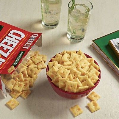 Cheez It White Cheddar Baked Snack Crackers 12 4oz Artofit