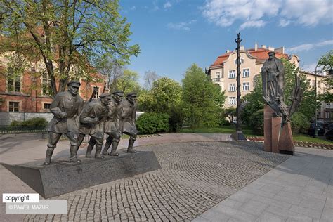 Pomnik Józefa Piłsudskiego i Czwórki Legionowej zdjęcia fotografie