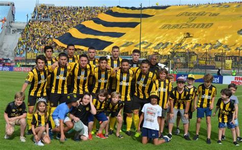 Cl Sico Repas La Actuaci N De Los Jugadores De Pe Arol En El Ante