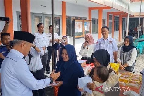 Dinsos Penyaluran Bantuan Sosial Berdasarkan DTKS ANTARA News Bengkulu