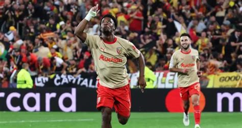 Ligue Des Champions Lens Renverse Arsenal Galatasaray Surprenant