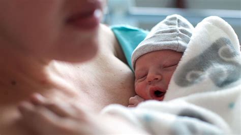 Hospitals Offer Gentle C Sections With Options Like Aromatherapy And