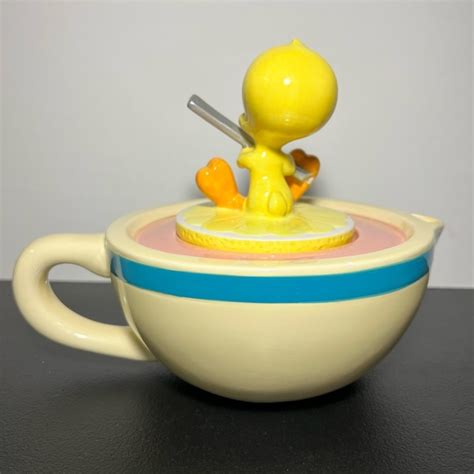 Kitchen Vintage Warner Brothers Looney Tunes Tweety Bird Spoon Teapot