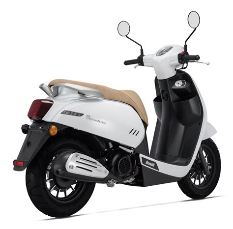 2022 Benelli Panarea 125 White 2 Paul Tan S Automotive News