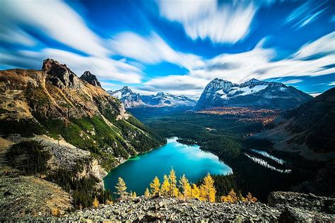 paysage nature montagne neigeux pic lac forêt nuages yoho parc national