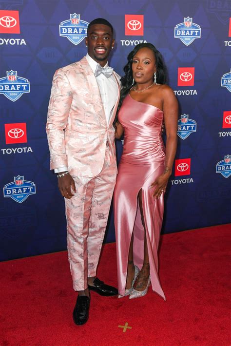 Nfl Draft 2024 Red Carpet Outfits Live Updates Photos