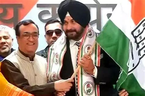 Now Navjot Singh Sidhu Says Hes A Born Congressman This Is His