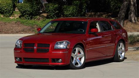 2006 Dodge Magnum SRT-8 for Sale at Auction - Mecum Auctions