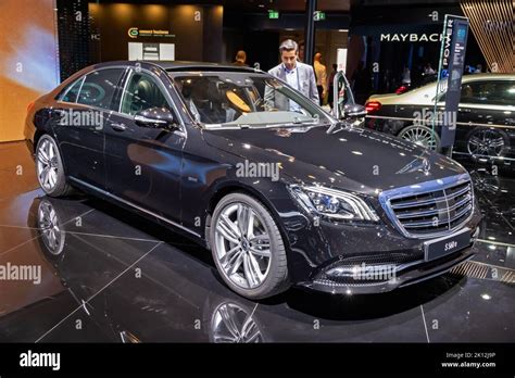 Mercedes Benz S E Plug In Hybrid Car Showcased At The Paris Motor