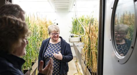 Defra Secretary Visits John Innes Centre Norwich Research Park