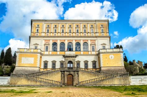 Caprarola Nel Lazio Visitare Il Borgo Di Caprarola