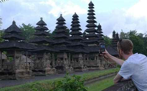 Dukung Pariwisata Bali Pelaku Kreatif Beralih Ke Digitalisasi Dongkrak