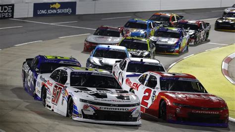 The Cw To Take Over Nascar Xfinity Series Broadcasts In Final Eight