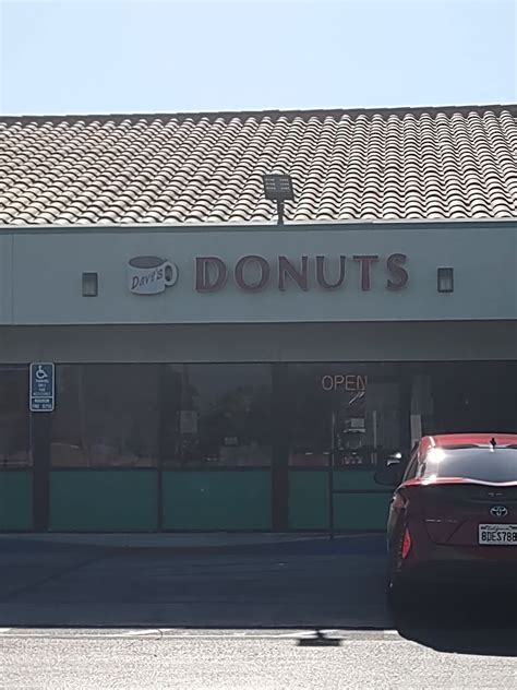 Dave's Donuts in Fresno (Photos, Menu, Reviews & Ratings)