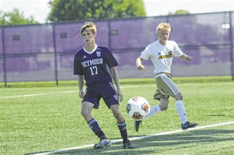 Seymour Boys Soccer Ties In Opener Seymour Tribune