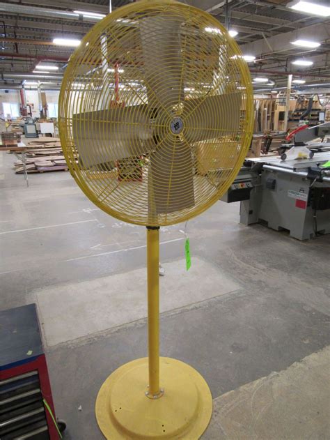 Tpi Industrial 30 Pedestal Fan