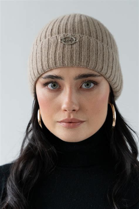 Wool Beret With Genuine Raccoon Fur Pom Pom Women Hats And Scarfs