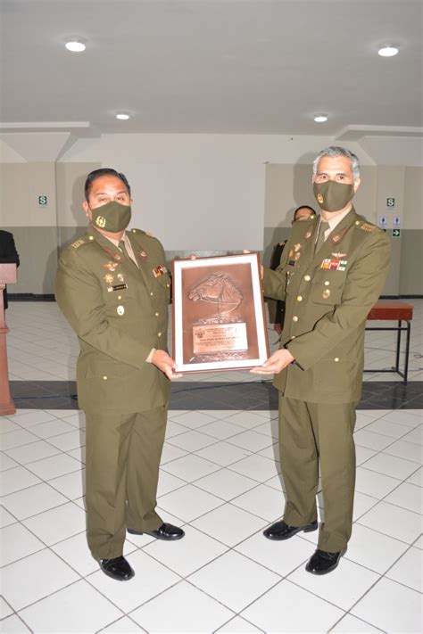 Iepm Colegio Militar Francisco Bolognesi Realizo Ceremonia De Despedida