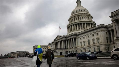 Ukraine Aid Package Clears Key Procedural Vote In Us Senate World News