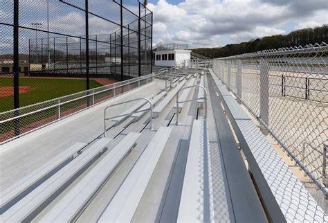 Huffman High School : Outdoor Aluminum