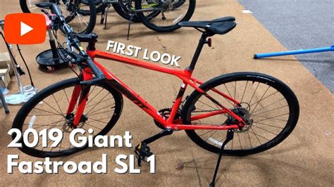 First Look 2019 Giant Fastroad Sl 1 Youtube