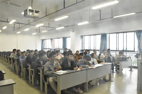 汽车工程学院团总支召开面向广大团员和青年开展学习贯彻习近平新时代中国特色社会主义思想主题教育工作推进会 汽车工程学院