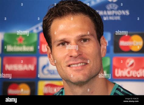 Portrait of Asmir Begovic, Chelsea Football Club Goalkeeper Stock Photo ...