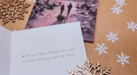 101 Holiday Card Messages & Christmas Card Sayings for 2020