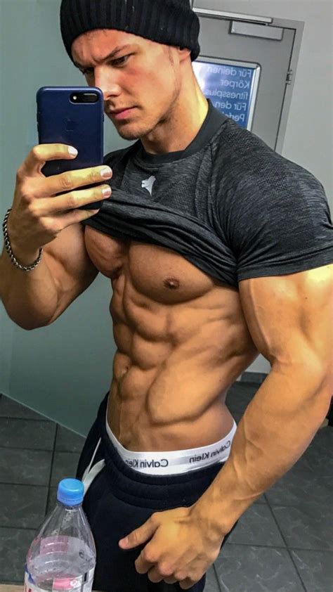 Pinterest Men Abs Gym Men Muscle Men