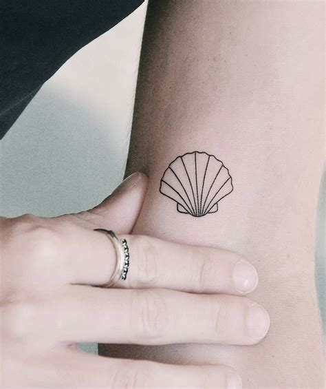 Tatuagem Minimalista 100 Ideias Para Marcar A Pele Estilo