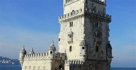 Lissabon Privater Transfer Vom Humberto Delgado Flughafen Getyourguide