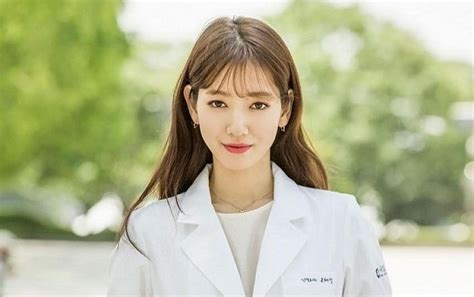 Park Shin Hye Switches Up Her Look For “Doctors” Role | Soompi