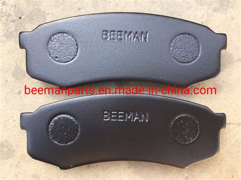 High Quality Auto Car Parts Disc Brake Pads For Toyota Landcruiser V