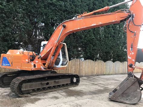 Fiat Hitachi 150 Excavator On Tracks