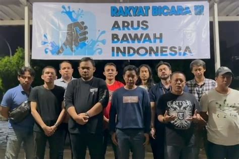 Sikapi Desakkan Dan Petisi Belakangan Ini Arus Bawah Indonesia