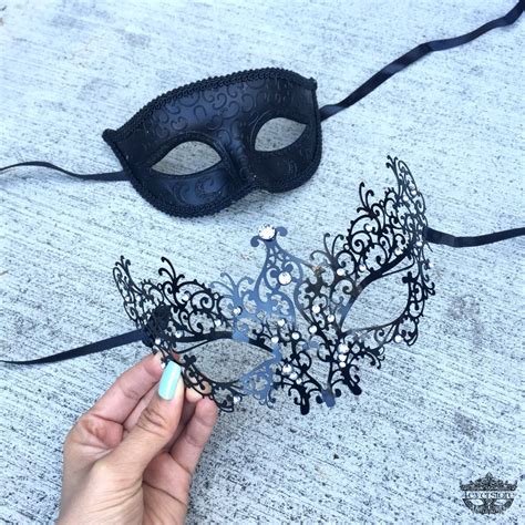 New Extravagant Masquerade Couples Mask Set His & by 4everstore