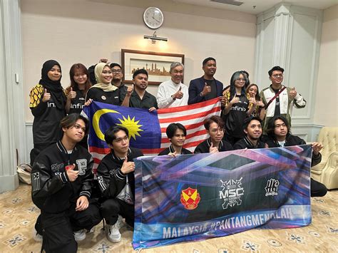 Malaysia S Deputy Prime Minister Sends Off Mobile Legends Bang Bang