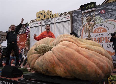 This is the largest pumpkin ever grown in the United States | KTLA