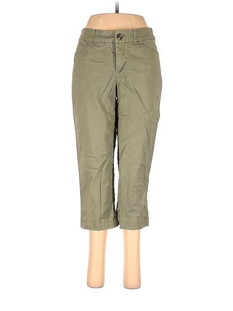 Croft And Barrow Solid Colored Green Khakis Size 6 57 Off Thredup