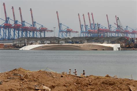 Cma Cgm Wants To Rebuild Beiruts Port