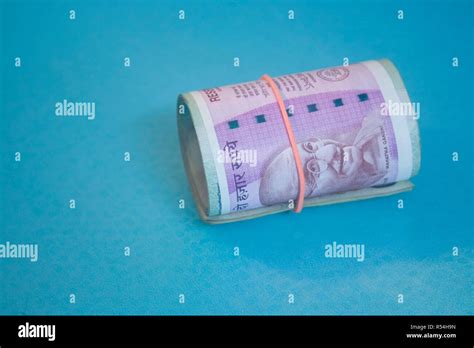 Indian rupee bundle hi-res stock photography and images - Alamy