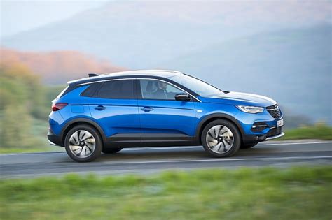 Opel Grandland X Opels Riesiger Familien Suv Stern De