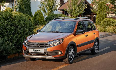 LADA Granta Cross 2025 - фото в новом кузове, фото салона и интерьера